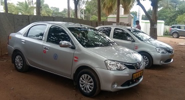 ​Book 4+1 Seater Etios in Bangalore